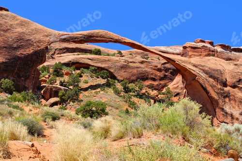 Aperçu: View Of Landscape Arch At Arches National Park, Utah, Usa
