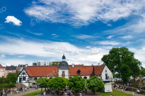 Preview: A Beautiful View Of The Palace Haus Rodenberg In Dortmund, Germany Surrounded By Water And Trees