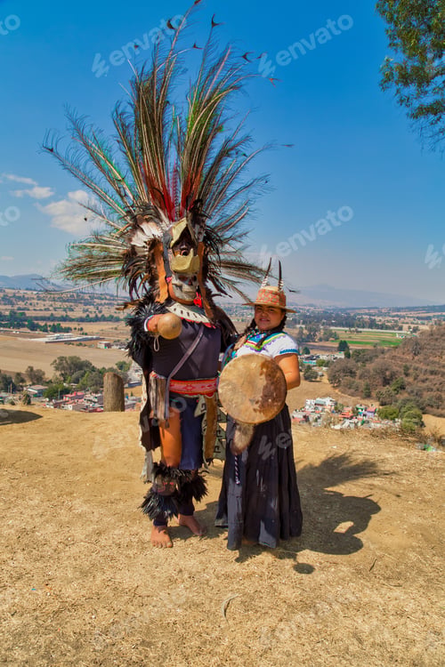Preview: Mexican Dancers Posing At Camera With Tufts And Pre-Hispanic Dress