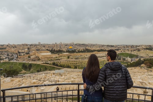 Preview: Couple Looking The Panoramic View Of Jerusalem Old City And The Temple Mount, Dome Of The Rock And