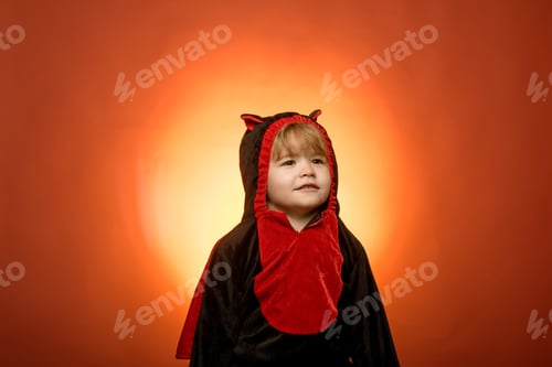 Preview: Happy Little Dragon On Halloween Party. Halloween Weekends For Cute Bat