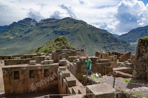 Preview: Ruins Of The Temple Of The Sun At Pisac In The Sacred Valley In Cusco - Peru