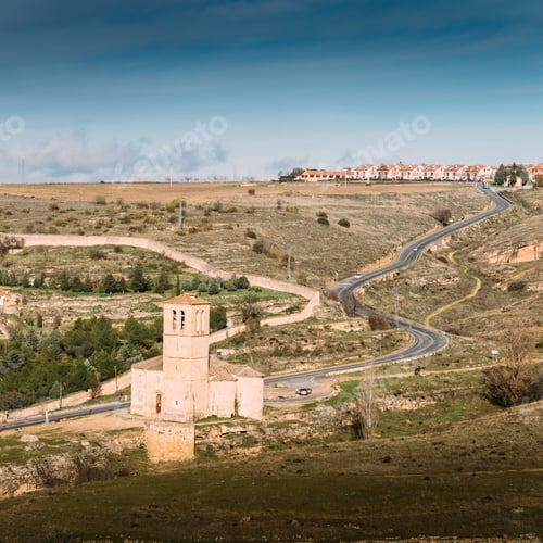 Preview: A Beautiful Road Going Through The Old Buildings Captured In Segovia, Spain