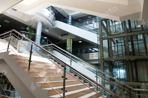 Preview: Business Center Hall