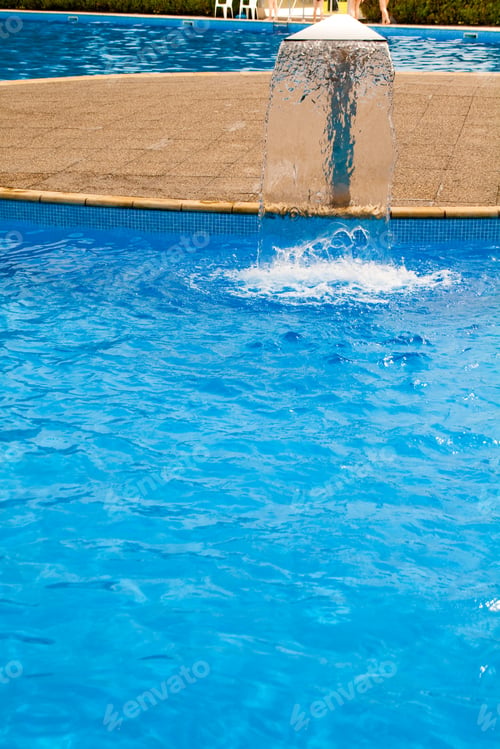 Preview: Swimming Pool