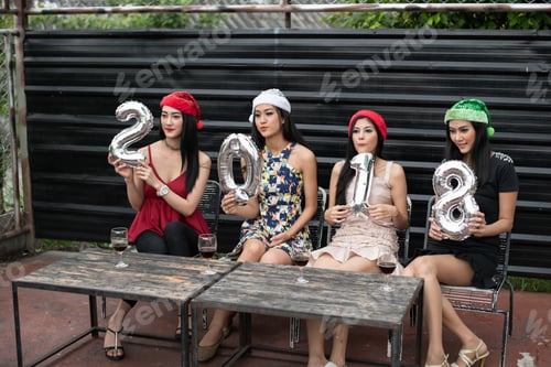 Preview: Young People Are Celebrating New Year'S Party.