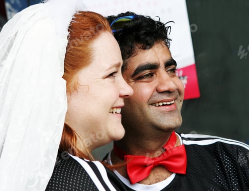 Preview: Happy Couple - Intercultural Marriage