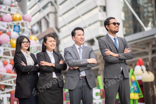 Preview: Asian Business Teamwork, Successful Team Of Young Perspective Bu