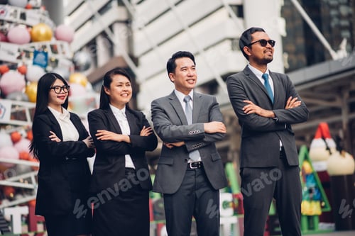 Preview: Asian Business Teamwork, Successful Team Of Young Perspective Bu