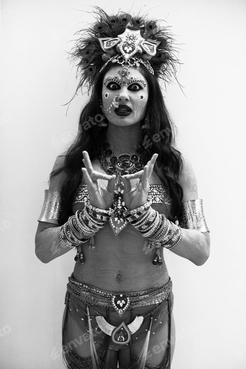 Preview: Buddhist Deity: Woman With Face & Body Paint.