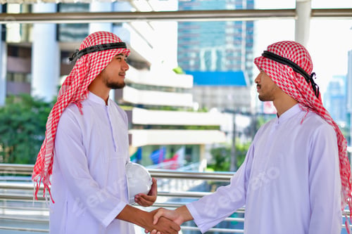 Preview: Arab Business Concepts, Arab Business People Are Working In The Business District.