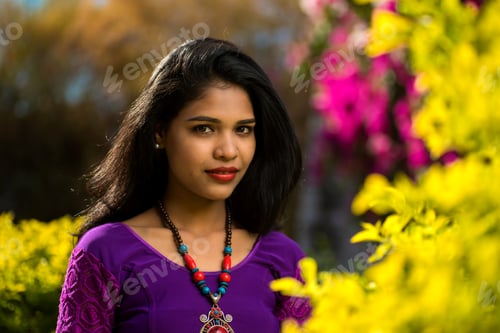 Preview: Beautiful Indian Young Girl Posing Outdoors Or Park.