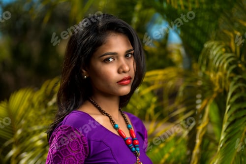 Preview: Beautiful Indian Young Girl Posing Outdoors Or Park.