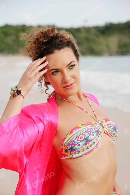 Preview: Beautiful Young Girl At The Beach.