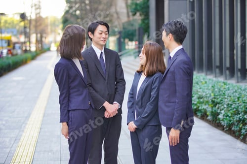 Preview: Business Team Talking In Relax Mood