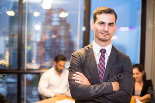 Preview: Businessman Stading With Team, Business Leader Concept, 20-30 Year Old.