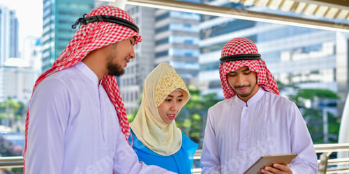 Preview: Arab Business Concepts, Arab Business People Are Working In The Business District.