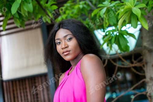 Preview: Gorgeous African Woman.
