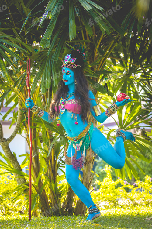 Preview: Buddhist Deity: Woman With Face & Body Paint.