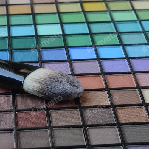 Preview: Professional Brush With Pallette Of Shadows