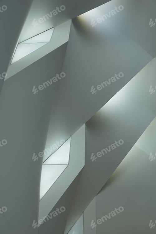 Preview: Minimalist Play Of Lines And Light