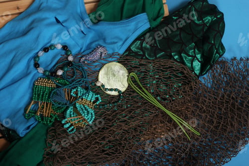 Preview: Mermaid Fashion With Jewelry And Fishing Net