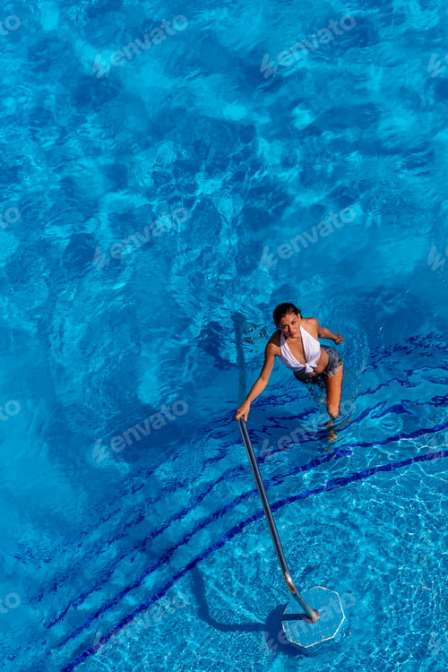 Preview: A Gorgeous Hispanic Brunette Model Enjoys A Day At The Pool At A Resort