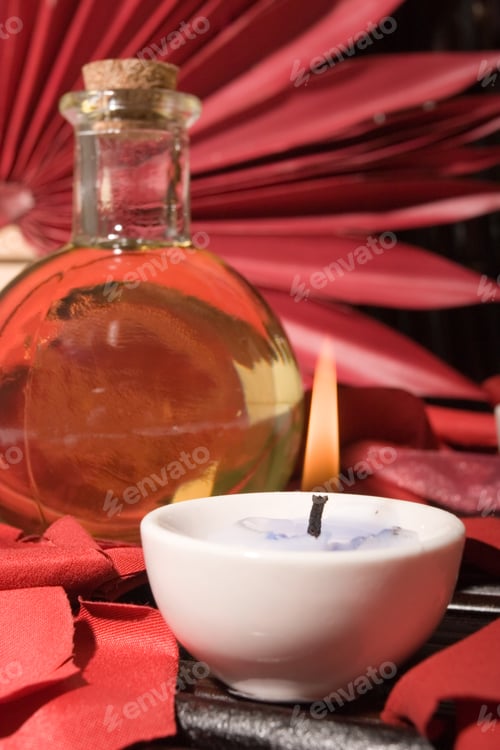 Visualização: Óleos e velas essenciais para massagem corporal