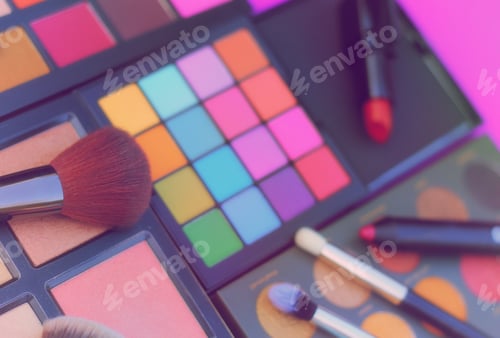Preview: Colorful Cosmetic Pigment Palettes With Brushes, Shallow Dof
