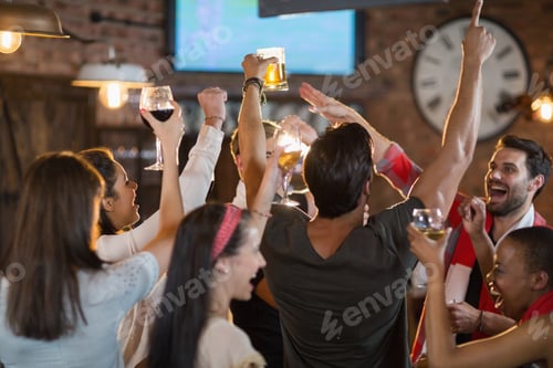 Preview: Cheerful Friends Enjoying In Pub