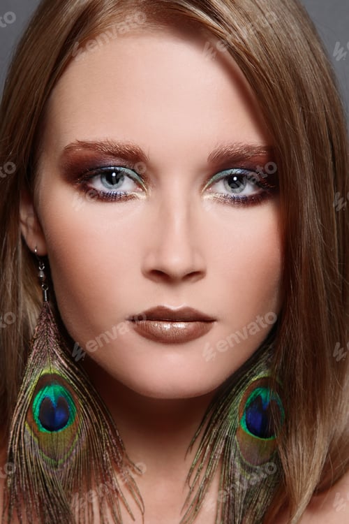 Preview: Portrait Of Beautiful Girl With Stylish Makeup And Fancy Earrings