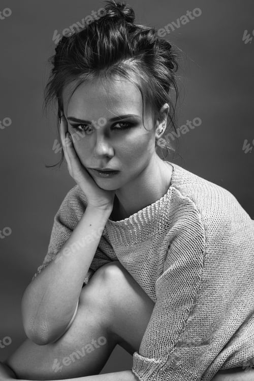 Preview: Portrait Of Beautiful Female Model.