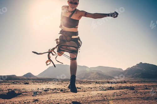 Preview: Woman In Israel Desert