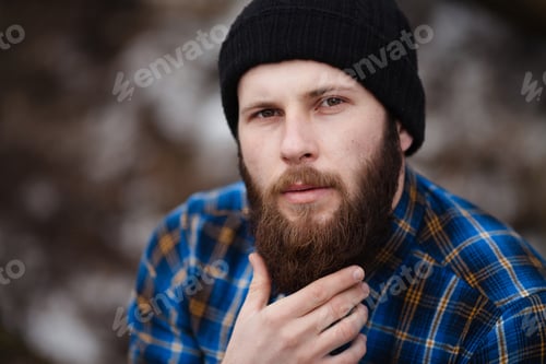 Preview: Bearded Man