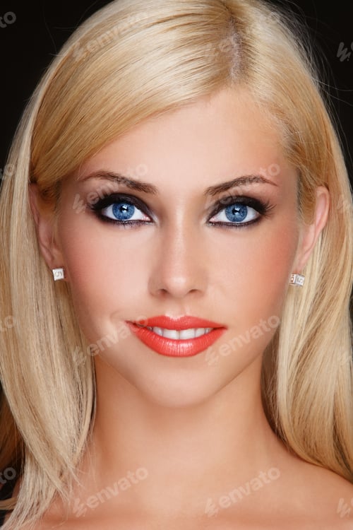Preview: Young Beautiful Blond Smiling Woman With Stylish Trendy Make-Up