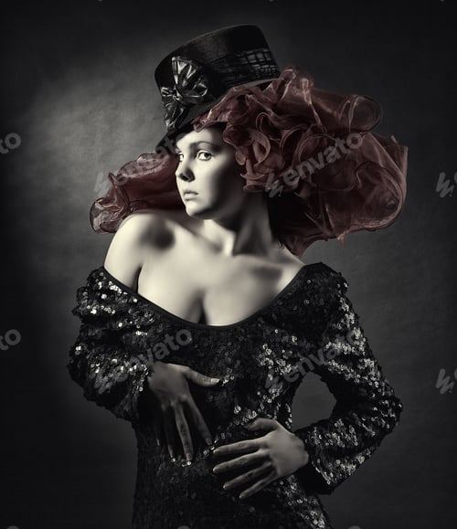 Preview: Luxury Young Woman In A Scenic Suit.