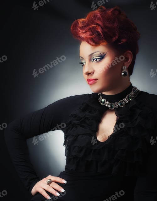 Preview: Vogue Style Photo Of A Young Women