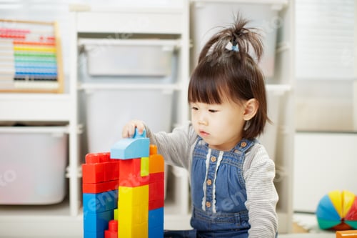 Preview: Toddler Baby Girl Play Toy Blocks At Home