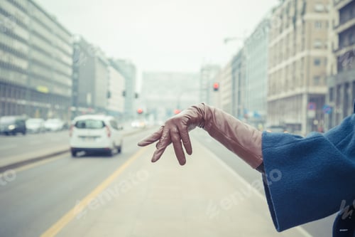 Preview: Detail Of A Stylish Young Woman Wearing Leather Gloves In The City Streets