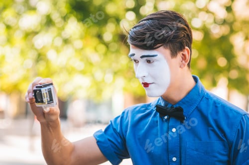 Preview: Cute Mime In Shooting Video On Camera
