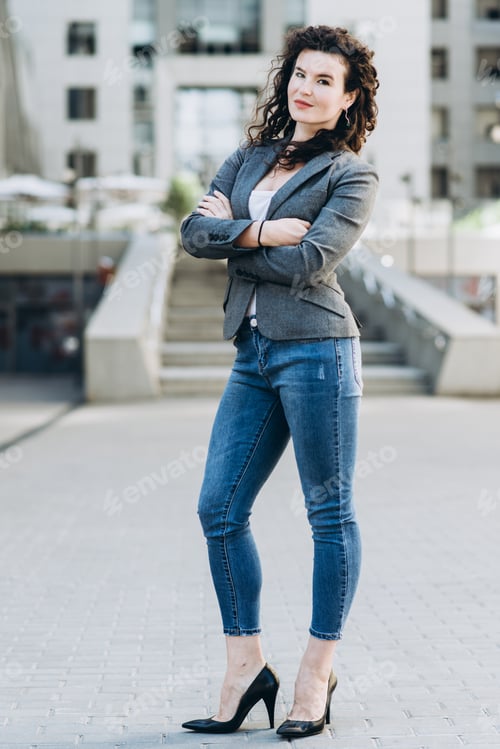 Preview: Portrait Of Modern Business Woman