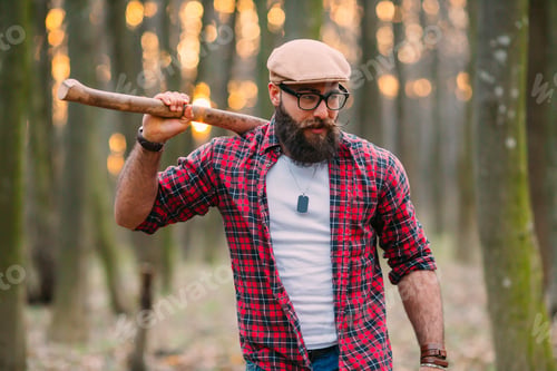 Preview: Bearded Man