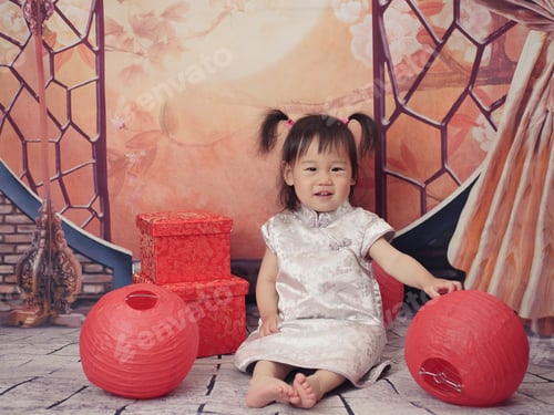 Preview: Asian Baby Girl Celebrate Mid-Autumn Festival