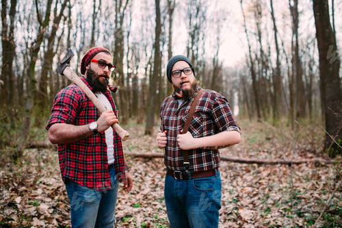 Preview: Bearded Mans