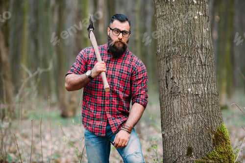 Preview: Bearded Man