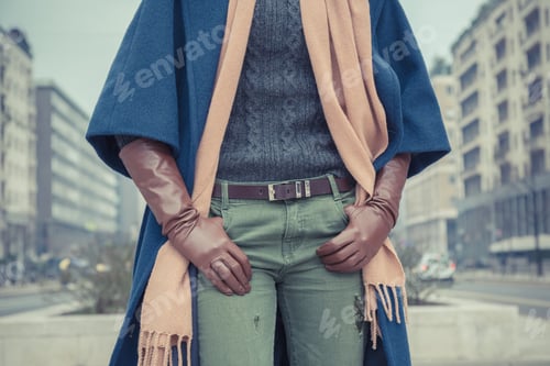 Preview: Detail Of A Stylish Young Woman Posing In The City Streets