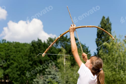 Preview: Girl Is Aiming Her Arrow At The Sky