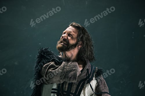 Preview: Actor In Makeup, A Poor Man