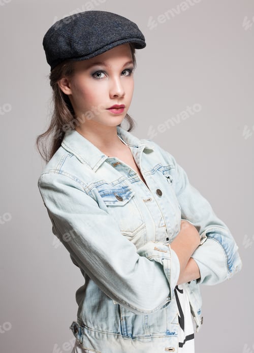 Preview: Cool Young Beauty Posing In Very Fashionable Outfit.