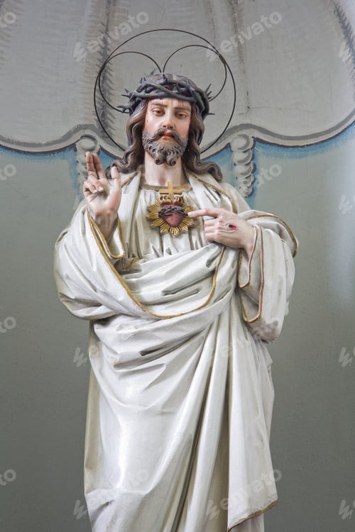 Preview: Small Sculpture Of Jesus Christ.